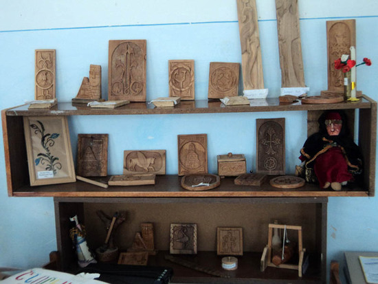 Это всё сделано рукми воспитанников центра искусств.