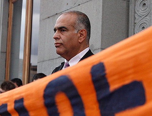 Раффи Ованнисян на митинге в Ереване 12 апреля 2013 г. Фото:  © PanARMENIAN Photo/
Tigran Mehrabyan