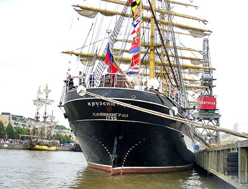 Учебное парусное судно "Крузенштерн". Фото: kovako-1, http://ru.wikipedia.org/ Учебное парусное судно "Крузенштерн". Фото: kovako-1, http://ru.wikipedia.org/