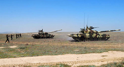 Учения азербайджанской армии. Фото: сайт Министерство Обороны Азербайджана. http://www.mod.gov.az/index2.php?content=photo 