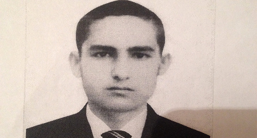 Наузов Ваха Вахидович 1974 г.р., пропал 20 июня 2003 года. Фото предоставлено участниками акции Наузов Ваха Вахидович 1974 г.р., пропал 20 июня 2003 года. Фото предоставлено участниками акции