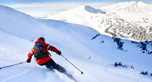 На склонах Цахкадзора, Армения. Фото: http://cahkadzor.com/wp-content/uploads/2013/08/tsahkadzor-2015.jpg На склонах Цахкадзора, Армения. Фото: http://cahkadzor.com/wp-content/uploads/2013/08/tsahkadzor-2015.jpg