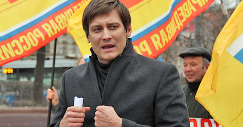 Дмитрий Гудков. Фото: Vitaly Ragulin https://ru.wikipedia.org/ Дмитрий Гудков. Фото: Vitaly Ragulin https://ru.wikipedia.org/