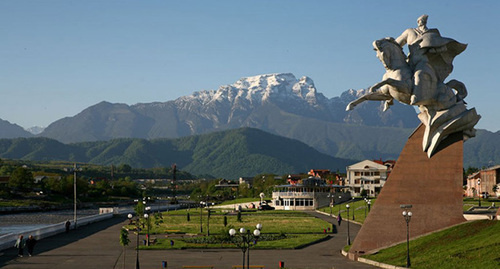 Владикавказ, Северная Осетия. Фото: http://www.vladikavkaz-osetia.ru/ Владикавказ, Северная Осетия. Фото: http://www.vladikavkaz-osetia.ru/