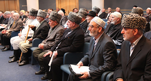 Совет тейпов Ингушетии. Фото: http://www.ingushetia.ru/ Совет тейпов Ингушетии. Фото: http://www.ingushetia.ru/