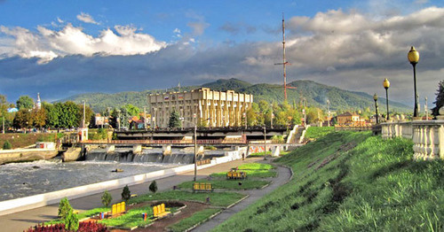 Владикавказ. Фото: Иосиф Короткий (Iosif Korotkij) https://ru.wikipedia.org/ Владикавказ. Фото: Иосиф Короткий (Iosif Korotkij) https://ru.wikipedia.org/