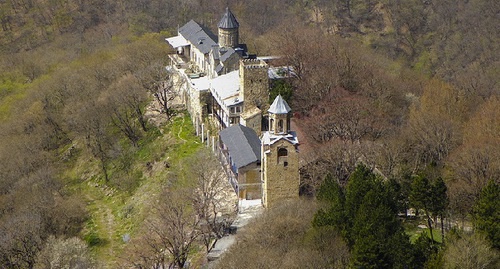 Марткопский монастырь, Грузия. Фото: http://www.liveinternet.ru/tags/%CC%E0%F0%F2%EA%EE%EF%F1%EA%E8%E9+%EC%EE%ED%E0%F1%F2%FB%F0%FC/ Марткопский монастырь, Грузия. Фото: http://www.liveinternet.ru/tags/%CC%E0%F0%F2%EA%EE%EF%F1%EA%E8%E9+%EC%EE%ED%E0%F1%F2%FB%F0%FC/
