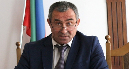 Мусафенди Велимурадов. Фото: http://www.xyi.riadagestan.ru/news/akhtynskiy_rayon/musaefendi_velimuradov_oznakomilsya_s_itogami_sotsialno_ekonomicheskogo_razvitiya_akhtynskogo_rayona/ Мусафенди Велимурадов. Фото: http://www.xyi.riadagestan.ru/news/akhtynskiy_rayon/musaefendi_velimuradov_oznakomilsya_s_itogami_sotsialno_ekonomicheskogo_razvitiya_akhtynskogo_rayona/