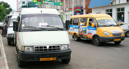 Маршрутка в Краснодаре. Фото: http://krasnodar-news.net/society/653 Маршрутка в Краснодаре. Фото: http://krasnodar-news.net/society/653