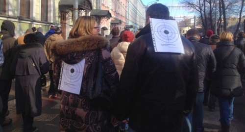 Участники шествия памяти Бориса Немцова в Москве. 27 февраля 2016 года. Фото: "Открытая Россия", Twitter.com/openrussia_org Участники шествия памяти Бориса Немцова в Москве. 27 февраля 2016 года. Фото: "Открытая Россия", Twitter.com/openrussia_org