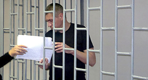 Станислав Клых в зале Верховного суда Чеченской республики. Фото Мурада Мурадова для "Кавказского узла" Станислав Клых в зале Верховного суда Чеченской республики. Фото Мурада Мурадова для "Кавказского узла"