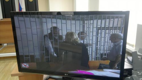 Экран монитора видеотрансляции судебного заседания по делу Карпюка и Клыха. Фото Мурада Мурадова для "Кавказского узла" Экран монитора видеотрансляции судебного заседания по делу Карпюка и Клыха. Фото Мурада Мурадова для "Кавказского узла"