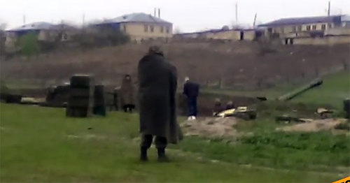 Кадр из зоны боевых действий на карабахско азербайджанской границе. Фото: Стоп-кадр видео Sputnik Armenia https://www.youtube.com/watch?v=WKyqOlfGXqg Кадр из зоны боевых действий на карабахско азербайджанской границе. Фото: Стоп-кадр видео Sputnik Armenia https://www.youtube.com/watch?v=WKyqOlfGXqg