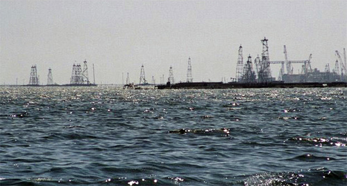нефтяной город в Каспийском море (Баку, Азербайджан). Фото: http://www.lostgorod.ru/foto83.html нефтяной город в Каспийском море (Баку, Азербайджан). Фото: http://www.lostgorod.ru/foto83.html