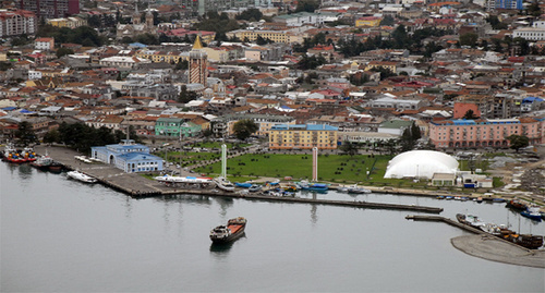 Гавань Батуми. Фото: http://batumiport.com/gallery/43/eng Гавань Батуми. Фото: http://batumiport.com/gallery/43/eng
