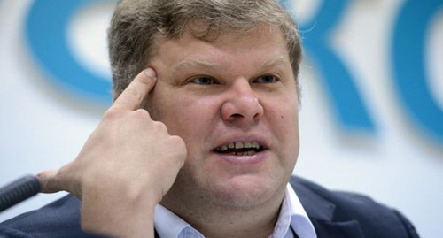 Сергей Митрохин. Фото: http://fed.sibnovosti.ru/politics/205366-sergey-mitrohin-podderzhal-gudkova-v-razoblachenii-edinorossov?page=928 Сергей Митрохин. Фото: http://fed.sibnovosti.ru/politics/205366-sergey-mitrohin-podderzhal-gudkova-v-razoblachenii-edinorossov?page=928