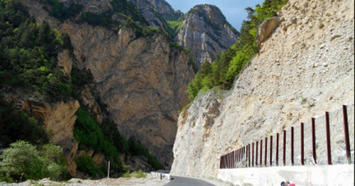 Дорога в Северной Осетии. Фото http://15.mchs.gov.ru/ Дорога в Северной Осетии. Фото http://15.mchs.gov.ru/