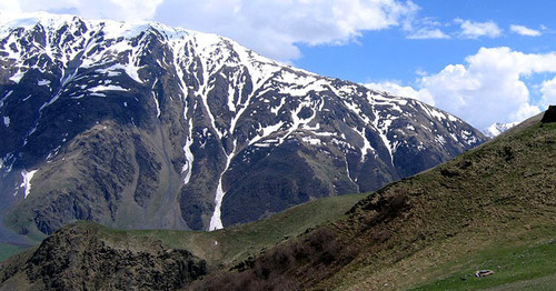 Гора Казбек. Фото: Gilad.rom https://ru.wikipedia.org Гора Казбек. Фото: Gilad.rom https://ru.wikipedia.org