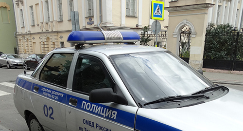 Автомобиль полиции в Москве. Фото Нины Тумановой для "Кавказского узла" Автомобиль полиции в Москве. Фото Нины Тумановой для "Кавказского узла"