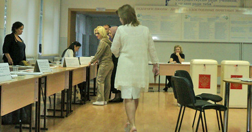 Выборы в Государственную Думу. Избирательный участок №130. Нальчик, 2016 г. Фото Людмилы Маратовой для "Кавказского узла" Выборы в Государственную Думу. Избирательный участок №130. Нальчик, 2016 г. Фото Людмилы Маратовой для "Кавказского узла"