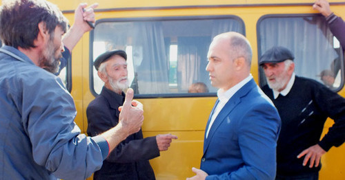 Жители Шушия заявляют что они готовы продолжать акции протеста. Новолакский район Дагестана. 6 октября 2016 г. Фото Патимат Махмудовой для "Кавказского узла" Жители Шушия заявляют что они готовы продолжать акции протеста. Новолакский район Дагестана. 6 октября 2016 г. Фото Патимат Махмудовой для "Кавказского узла"