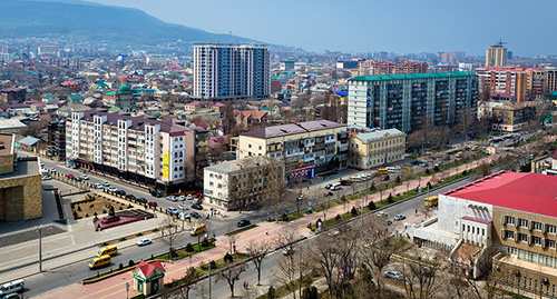 Вид Махачкалы. Фото: http://www.vestikavkaza.ru/news/Makhachkala-prinimaet-Dni-kultury-Irana.html Вид Махачкалы. Фото: http://www.vestikavkaza.ru/news/Makhachkala-prinimaet-Dni-kultury-Irana.html
