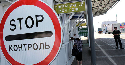 Пункт пропуска на азербайджано-российской границе. Фото: Andrey Iglov http://ru.sputnik.az/ Пункт пропуска на азербайджано-российской границе. Фото: Andrey Iglov http://ru.sputnik.az/