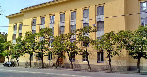 Здание Волгоградской консерватории (института) имени Серебрякова. Фото: Redboston https://ru.wikipedia.org/ Здание Волгоградской консерватории (института) имени Серебрякова. Фото: Redboston https://ru.wikipedia.org/