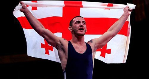 Зураб Датунашвили. Фото http://www.blog.sololaki.ru/sport/triumf-gruzinskih-bortsov-na-molodezhnom-chempionate-evropy.html Зураб Датунашвили. Фото http://www.blog.sololaki.ru/sport/triumf-gruzinskih-bortsov-na-molodezhnom-chempionate-evropy.html