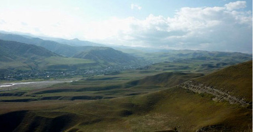 Село Верхний Куркужин. КБР. Фото: Chereck https://ru.wikipedia.org Село Верхний Куркужин. КБР. Фото: Chereck https://ru.wikipedia.org