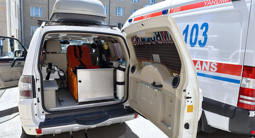 Карета скорой помощи в Азербайджане. Фото © Sputnik/ Murad Orujov
http://sputnik-georgia.ru/caucasus/20161011/233469867/DTP-v-Azerbajdzhane-rebenok-pogib-8-chelovek-postradali.html