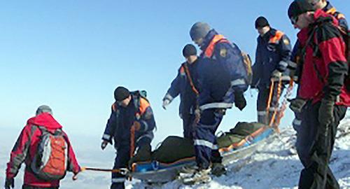 Эвакуация в горах. Фото http://07.mchs.gov.ru/operationalpage/operational/item/5722409/ Эвакуация в горах. Фото http://07.mchs.gov.ru/operationalpage/operational/item/5722409/