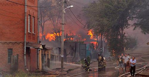 Пожар в Ростове-на-Дону, 21 августа 2017 г. Фото: Sputnik/ Сергей Пивоваров

