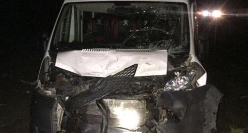 Маршрутное такси после ДТП Фото http://bloknot-stavropol.ru/news/zhestkoe-stolknovenie-dvukh-passazhirskikh-avtobus-878677?sphrase_id=355072 Маршрутное такси после ДТП Фото http://bloknot-stavropol.ru/news/zhestkoe-stolknovenie-dvukh-passazhirskikh-avtobus-878677?sphrase_id=355072