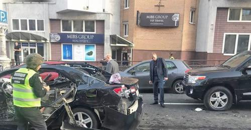 На месте взрыва машины, в которой находился Тимур Махаури. Киев, 8 сентября 2017 г. Фото: RFE/RL На месте взрыва машины, в которой находился Тимур Махаури. Киев, 8 сентября 2017 г. Фото: RFE/RL