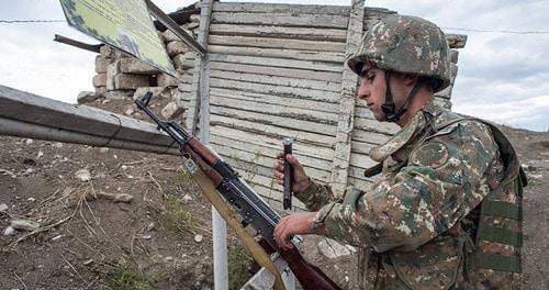 На линии соприкосновения в Нагорном Карабахе. Фото © Sputnik / Илья Питалев На линии соприкосновения в Нагорном Карабахе. Фото © Sputnik / Илья Питалев