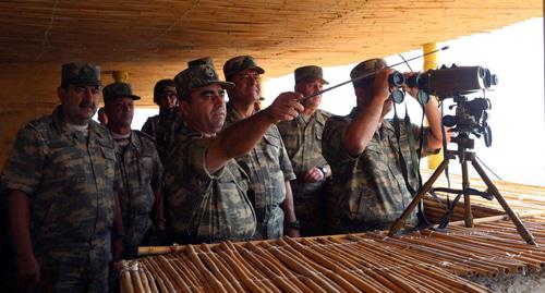 Азербайджанские военные. Фото http://mod.gov.az/ru/foto-arhiv-045/?gid=19981 Азербайджанские военные. Фото http://mod.gov.az/ru/foto-arhiv-045/?gid=19981