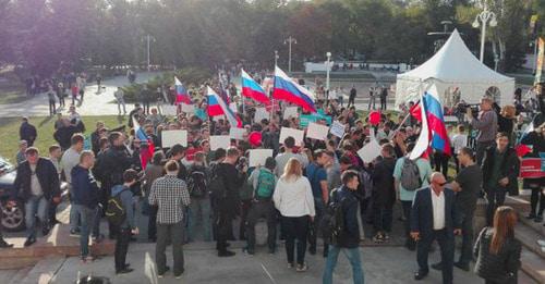 Акция сторонников Навального в Ростове-на-Дону. 7 октября 2017 года. Фото http://www.donnews.ru Акция сторонников Навального в Ростове-на-Дону. 7 октября 2017 года. Фото http://www.donnews.ru