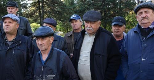 Шахтеры на пикете в Гуково. 23 октября 2017 года. Фото Вячеслава Прудникова для "Кавказского узла". Шахтеры на пикете в Гуково. 23 октября 2017 года. Фото Вячеслава Прудникова для "Кавказского узла".