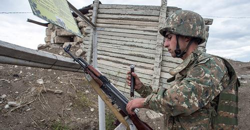 На линии соприкосновения в Нагорном Карабахе. Фото © Sputnik / Илья Питалев На линии соприкосновения в Нагорном Карабахе. Фото © Sputnik / Илья Питалев