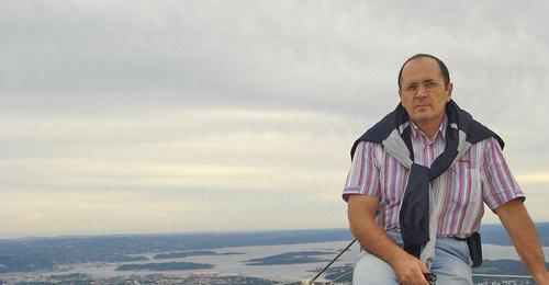 Оюб Титиев. Фото: Пресс-служба Правозащитного центра Мемориал https://memohrc.org/ru/news_old/zaderzhan-rukovoditel-groznenskogo-predstavitelstva-pravozashchitnogo-centra-memorial
Оюб Титиев. Фото: Пресс-служба Правозащитного центра Мемориал https://memohrc.org/ru/news_old/zaderzhan-rukovoditel-groznenskogo-predstavitelstva-pravozashchitnogo-centra-memorial