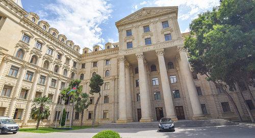Здание МИД в Баку. Фото © Sputnik / Murad Orujov https://ru.sputnik.az/politics/20171205/413047705/gruzija-azerbajdzhan-diplomaticheskoe-otnoshenija-memedjarov-dzhanelizde.html Здание МИД в Баку. Фото © Sputnik / Murad Orujov https://ru.sputnik.az/politics/20171205/413047705/gruzija-azerbajdzhan-diplomaticheskoe-otnoshenija-memedjarov-dzhanelizde.html