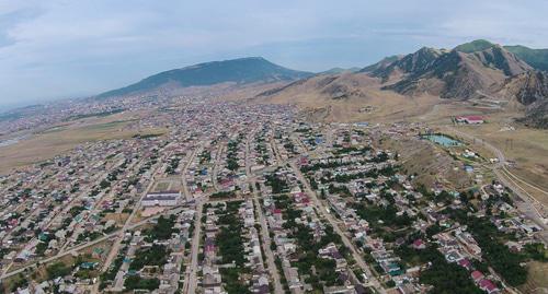 Поселок Ленинкент, Махачкала. Фото - Карим Абу Муаз, http://www.odnoselchane.ru/?page=photos_of_category&sect=2437&init_id=62047&com=photogallery 
