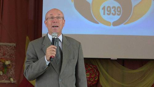 Виктор Макаренко
Фото Таганрогский металлургический техникум
http://tmk.3dn.ru/ Виктор Макаренко
Фото Таганрогский металлургический техникум
http://tmk.3dn.ru/