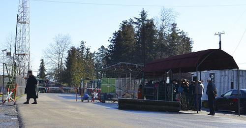 На границе Грузии и Армении. Фото © Sputnik Роберт Джопуа
https://sputnik-abkhazia.ru/Abkhazia/20171214/1022658934/gtk-abxazii-na-granice-s-gruziej-dolzhna-rabotat-tamozhennaya-sluzhba.html