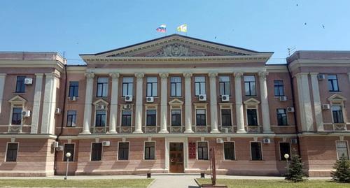 Здание администрации Минвод. Фото http://www.min-vodi.ru/ Здание администрации Минвод. Фото http://www.min-vodi.ru/
