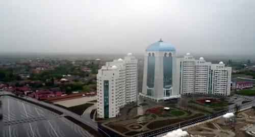 Шали-Сити. Фото: Кадр видео  ЧГТРК "Грозный" https://www.youtube.com/watch?time_continue=750&v=VX30dMDF5UY