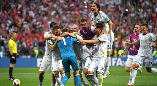 Сборная России после победы над сборной Испании. Фото: https://ru.fifa.com/worldcup/matches/match/300331517/#match-liveblog Сборная России после победы над сборной Испании. Фото: https://ru.fifa.com/worldcup/matches/match/300331517/#match-liveblog