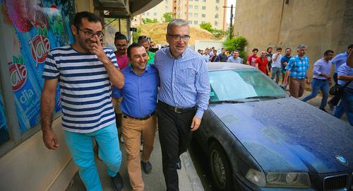 Ильгар Мамедов встретился с близкими. 13.08.18. Фото Азиза Каримова для "Кавказского узла"