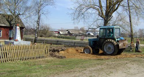 Первомайское сельское поселение Грозненского района. Фото http://gov.cap.ru/Info.aspx?id=3846318&gov_id=275&type=news&page=4&size=20
Первомайское сельское поселение Грозненского района. Фото http://gov.cap.ru/Info.aspx?id=3846318&gov_id=275&type=news&page=4&size=20